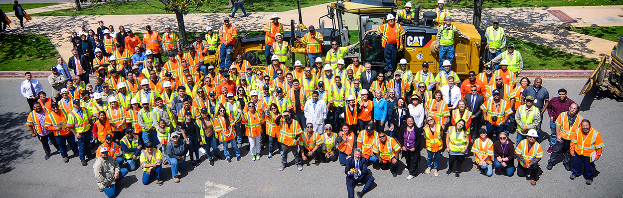 2019_VCPWA_works_june-publicworksday-staff All Public Works staff taking a picture at the end of the Public Works Day.
